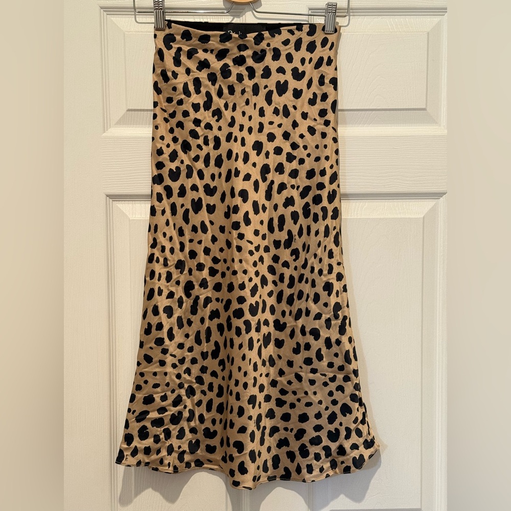 Realisation Par The Naomi Silk Skirt in Leopard (Wild Things) Size XS - Picture 3 of 8